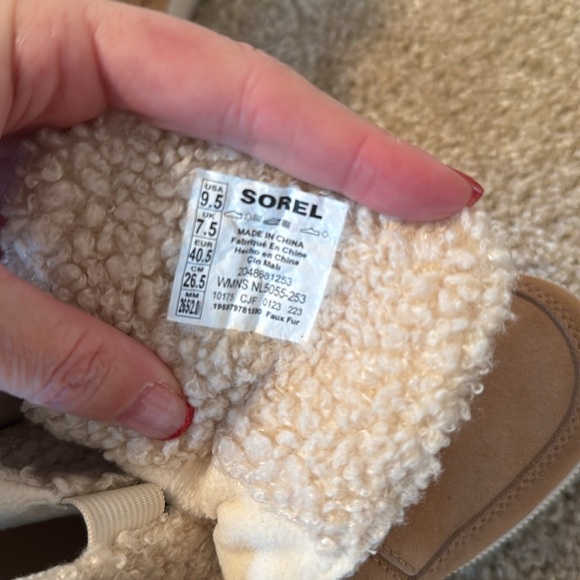 Sorel Out and About Cozy tawny sea salt waterproof boot shoe pull on 7.5 9.5 - Picture 9 of 11
